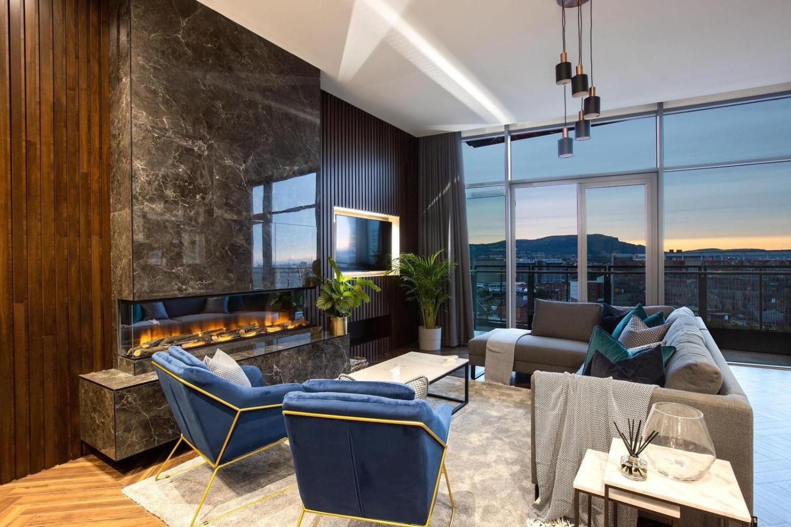 The Boat Penthouse *
